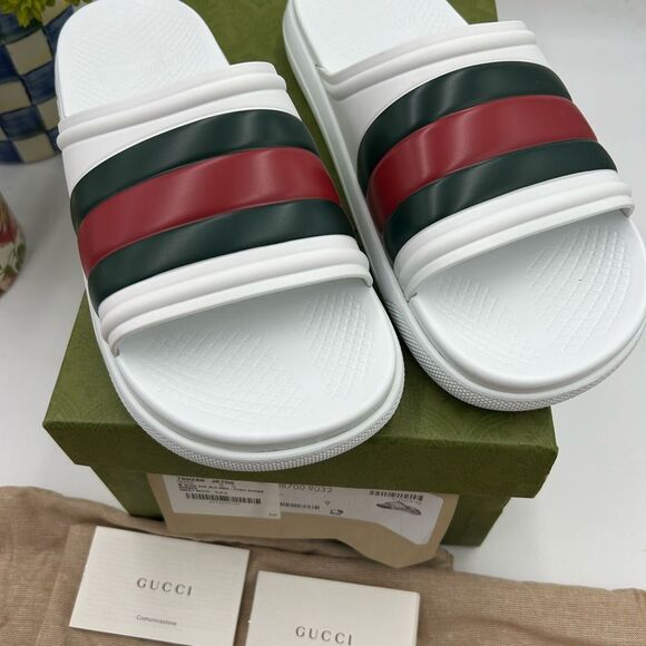 Men's Gucci ace web striped rubber, Pool slides size 9, made in Italy - Picture 3 of 10